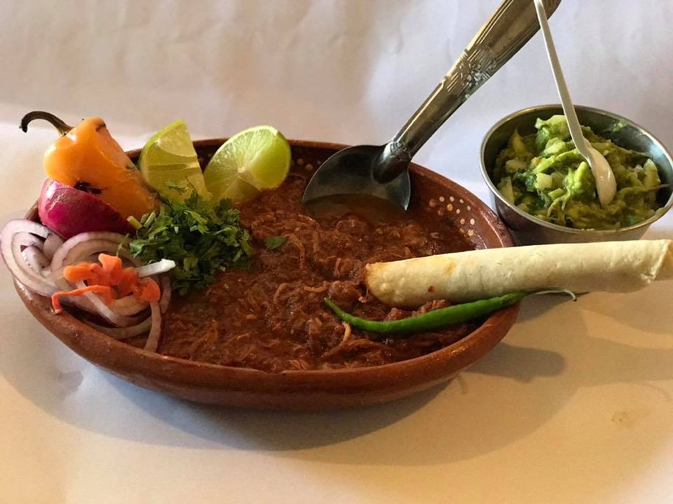 Tacos de Barbacoa "Arturo El Amigo"