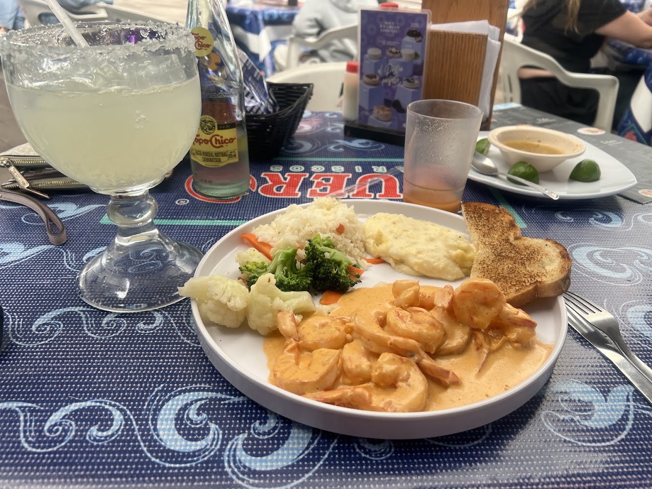 MARISCOS EL GÜERO