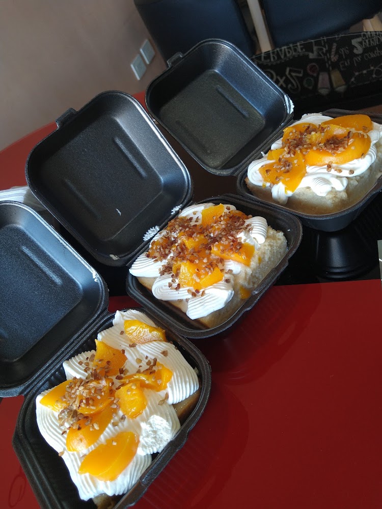 Vana's cafe