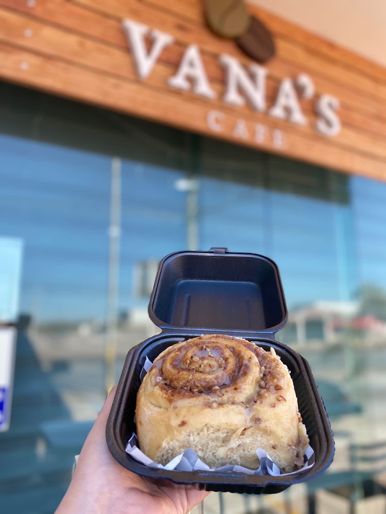 Vana's cafe