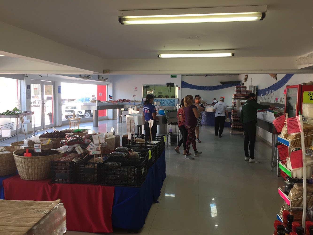 PESCADERIA ROBLES SA DE CV