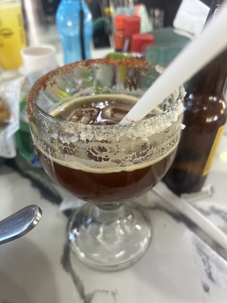 Mariscos El Memín · El Mesón