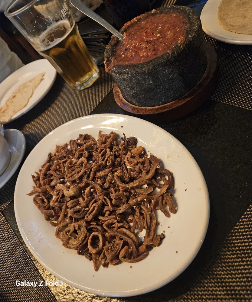 Los Inmortales Restaurant Bar