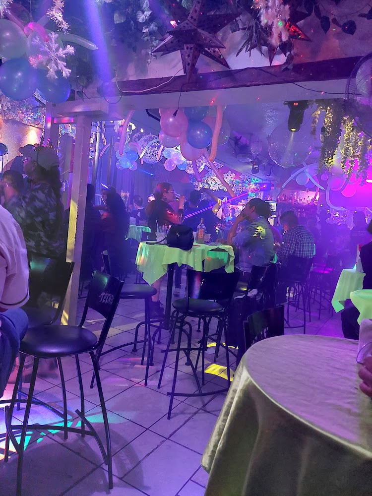 La Casa de Las Flores bar Gdl