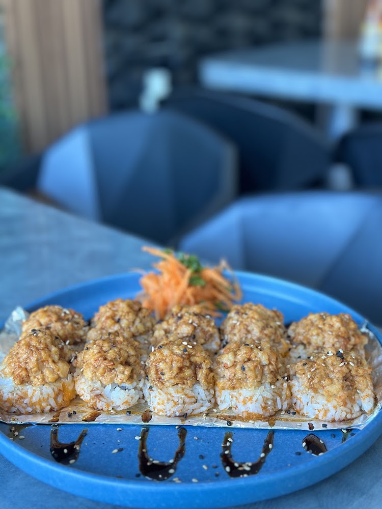 Okane Sushi & Mariscos