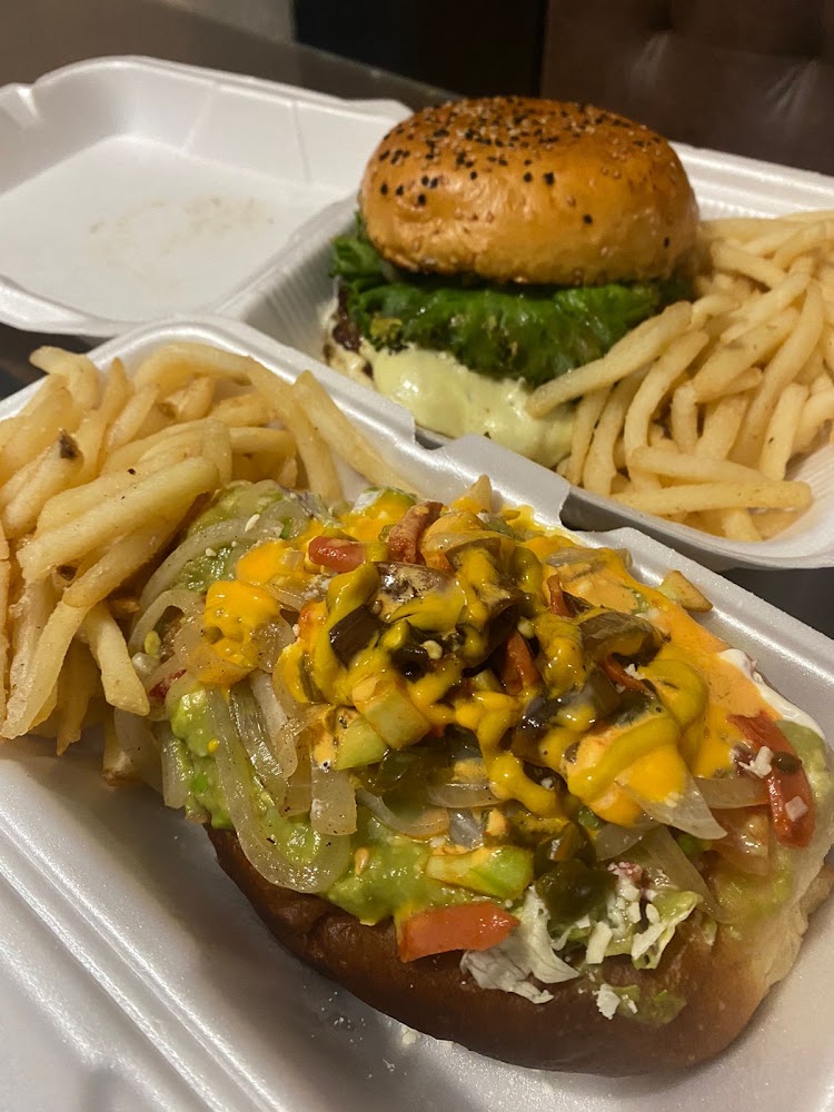 Hotdogs & Hamburguesas “MARKITOS”