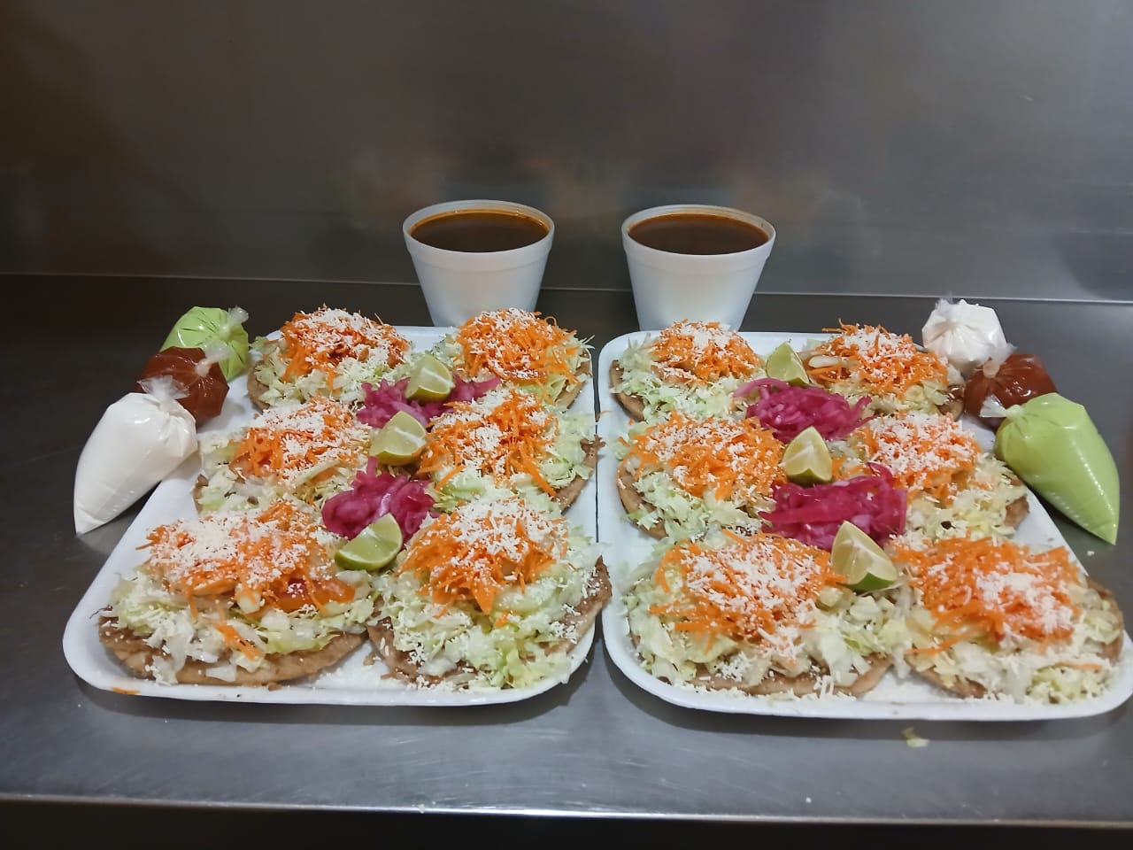 Tacos de birria y cenaduria PASADENA