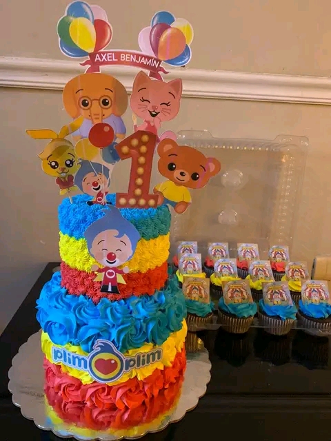 Adelyn'cake