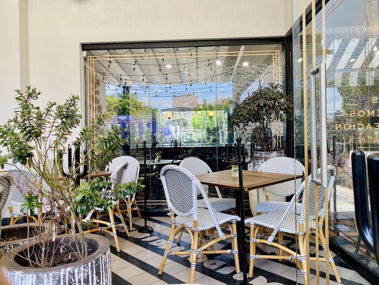 Maison Paulette · Petite Cuisine