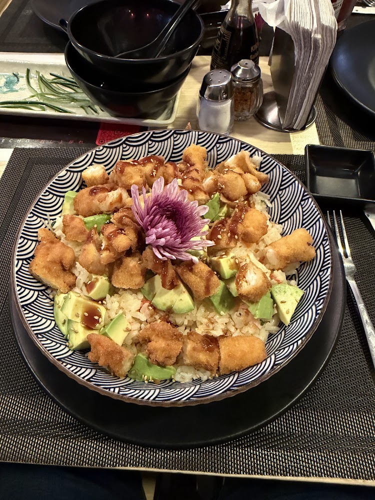 Haruna Sushi Ramen Comida Japonesa Paseos del Sol