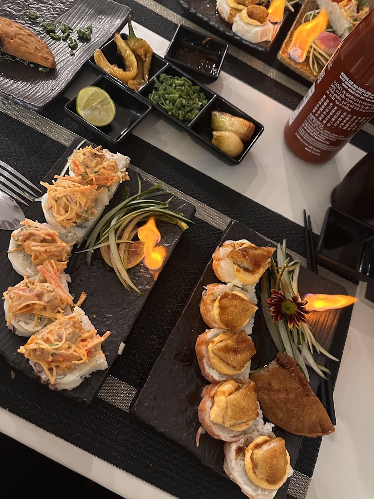 Haruna Sushi Ramen Comida Japonesa Paseos del Sol