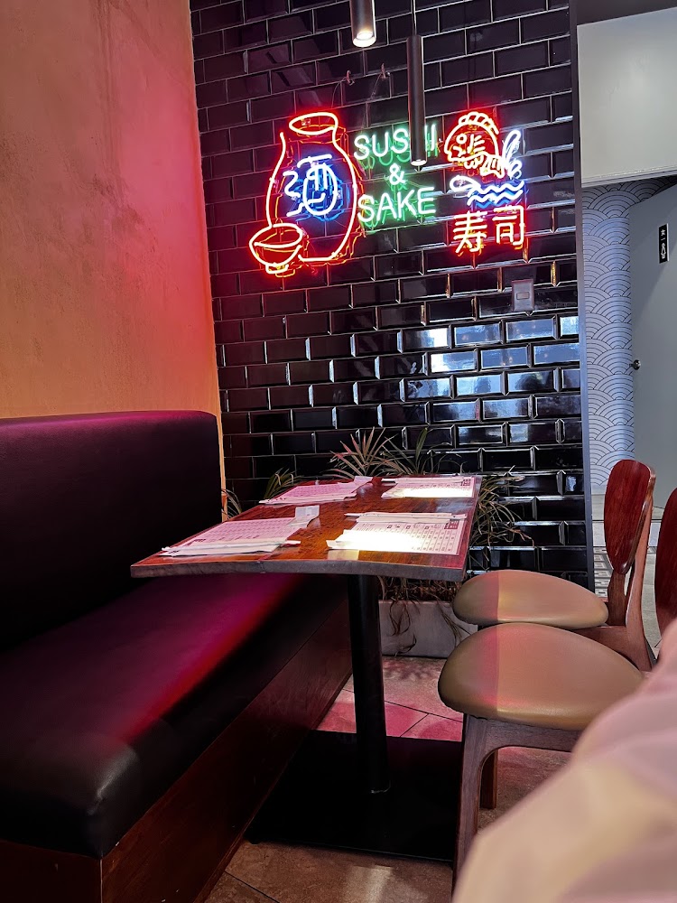 Kaneishi Sushi & Ramen Bar Ciudad Granja
