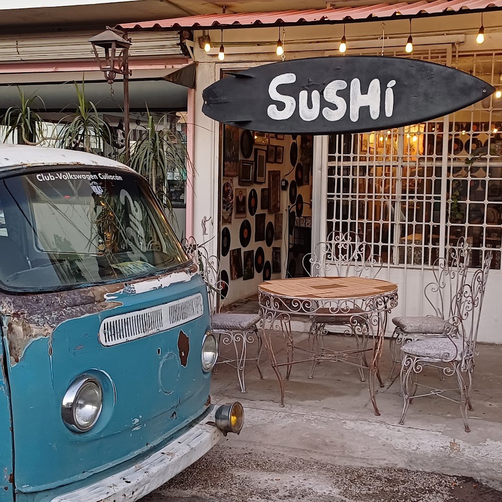Sushi Maneki-neko
