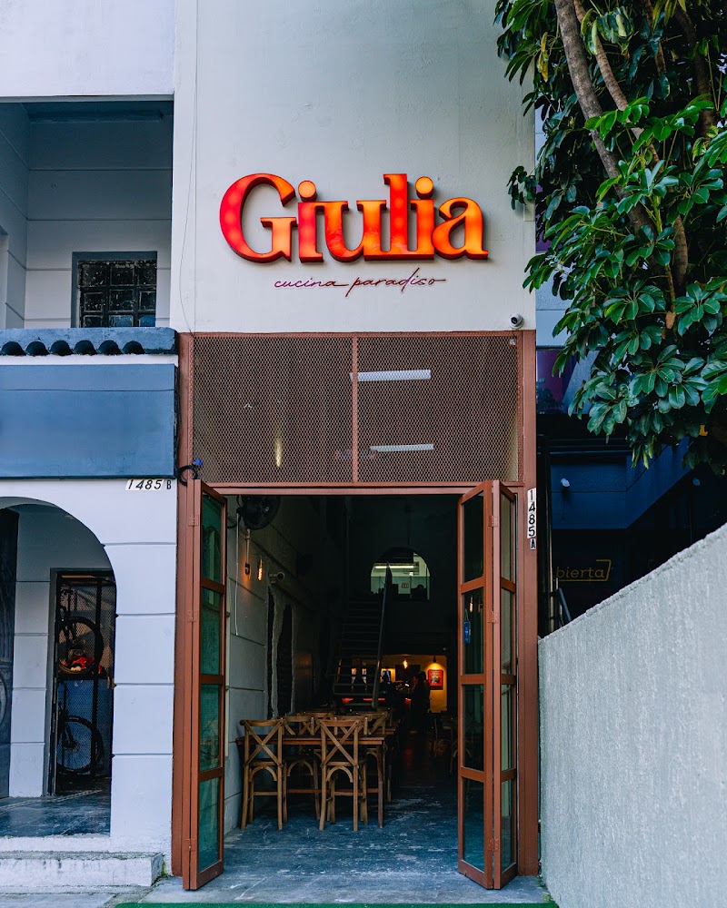 GIULIA | CUCINA PARADISO