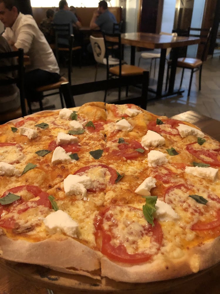 Nando's Pizza