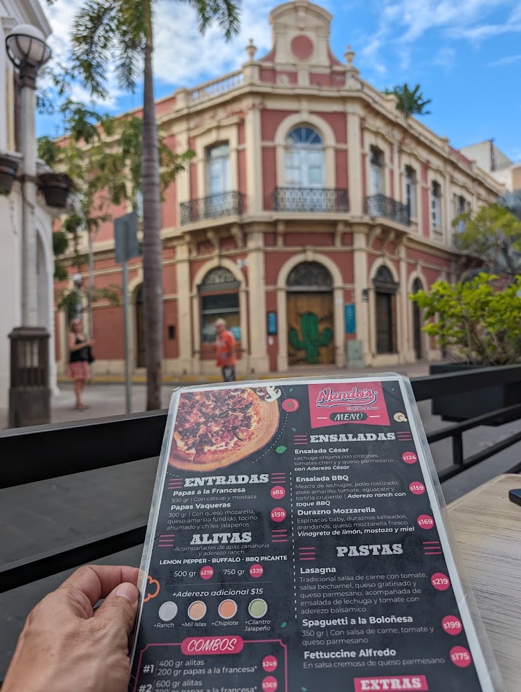 Nando's Pizza