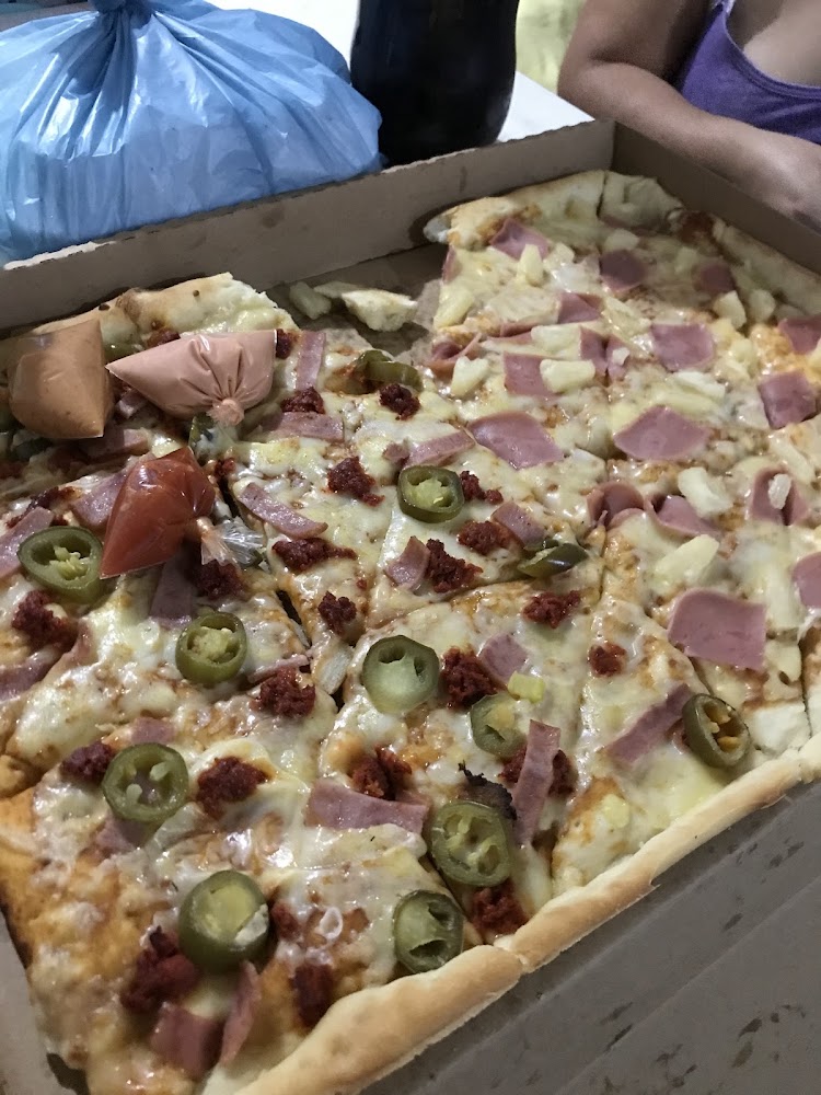 Roberto's Pizza "Alturas del Sur"