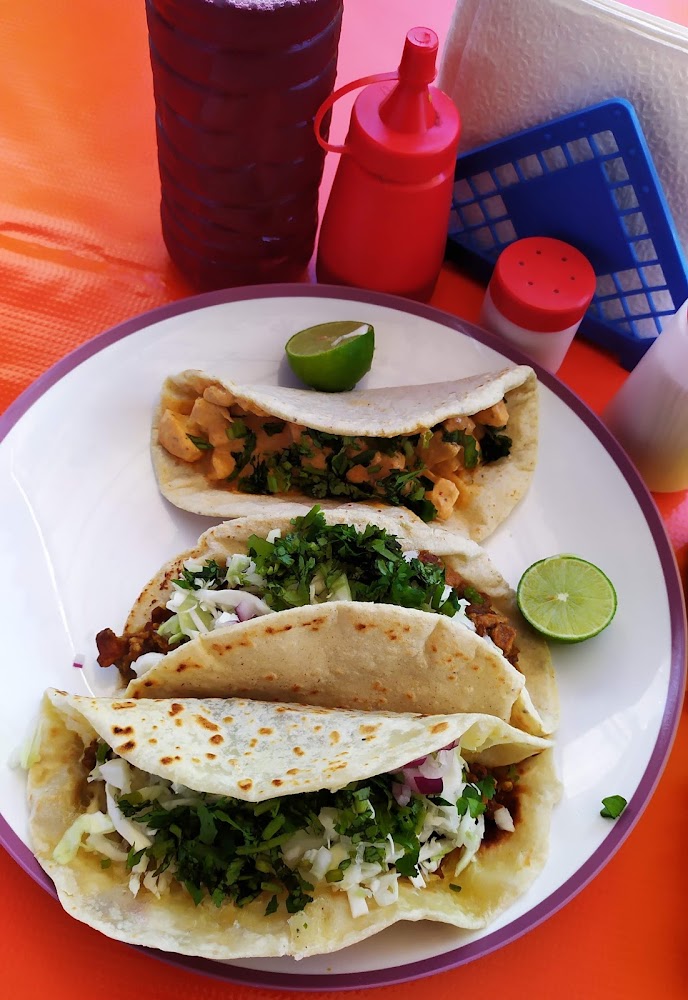 Tacos de Guisos Doña Socorro