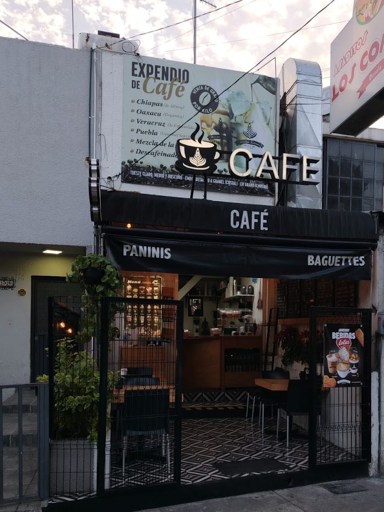 CAFÉ Mariano Estrada Barista