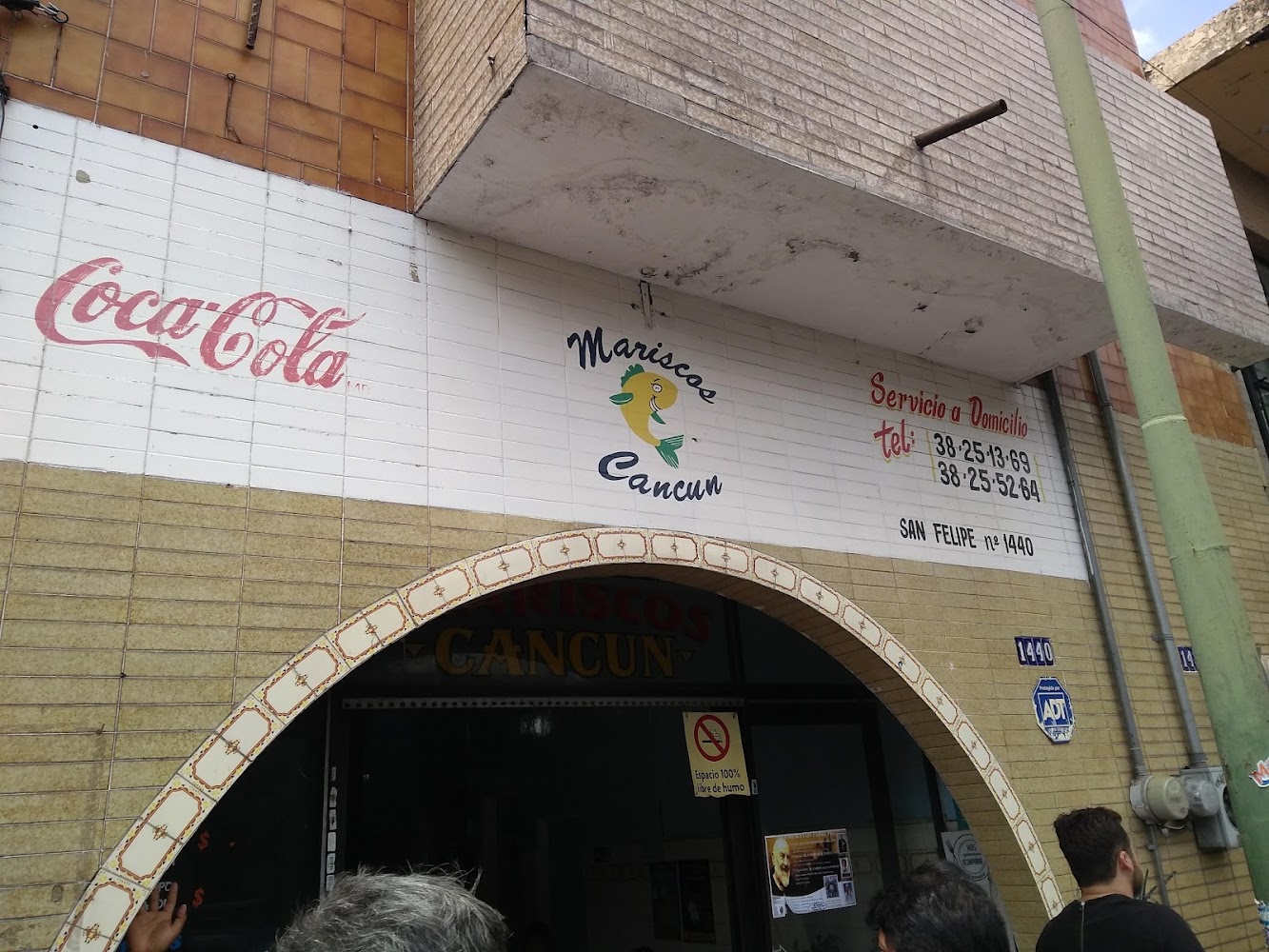 Mariscos Estilo Cancún