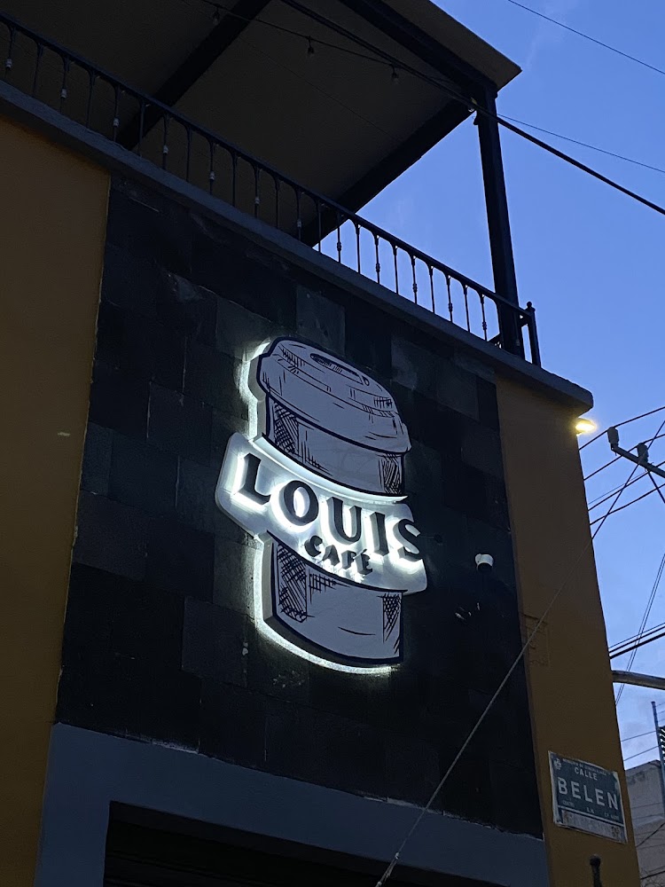 Louis Café