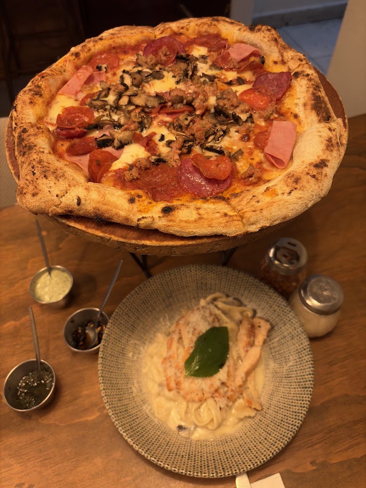 Il Cielo Napoletano Pizza & Pasta