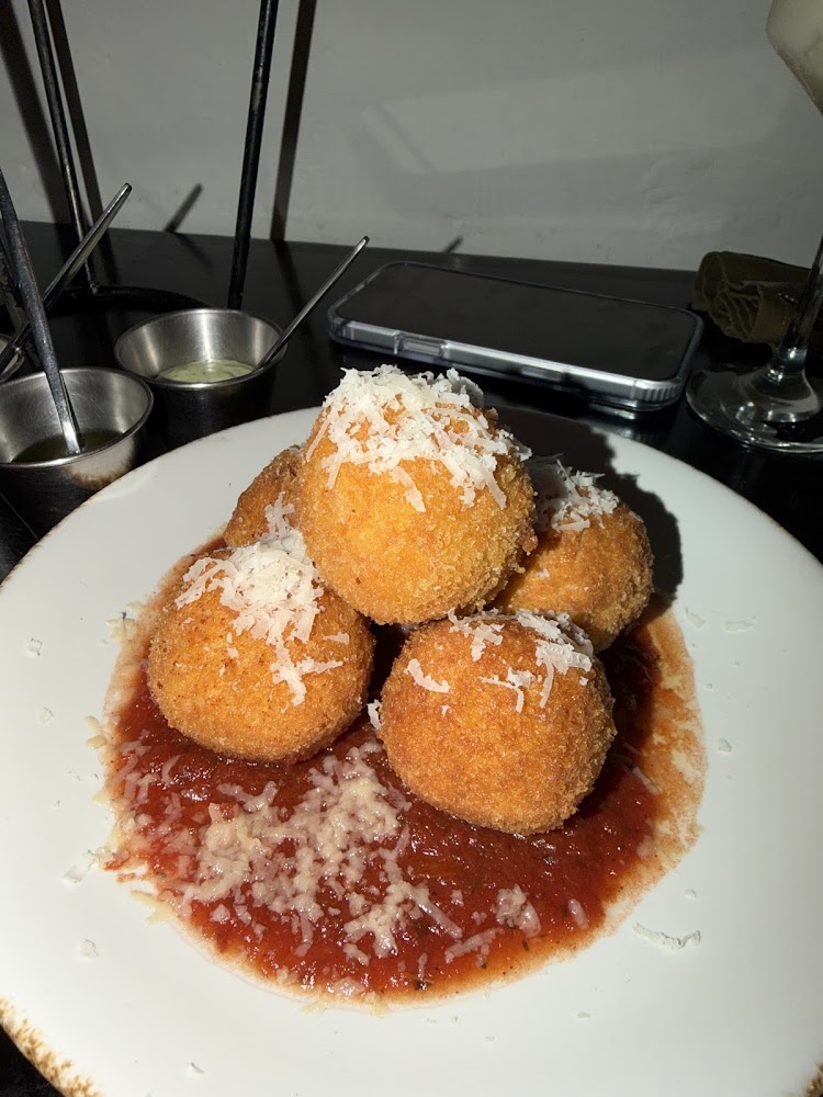 Il Cielo Napoletano Pizza & Pasta
