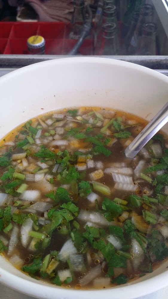 Cabeza en su jugo "Los Plebeyos"