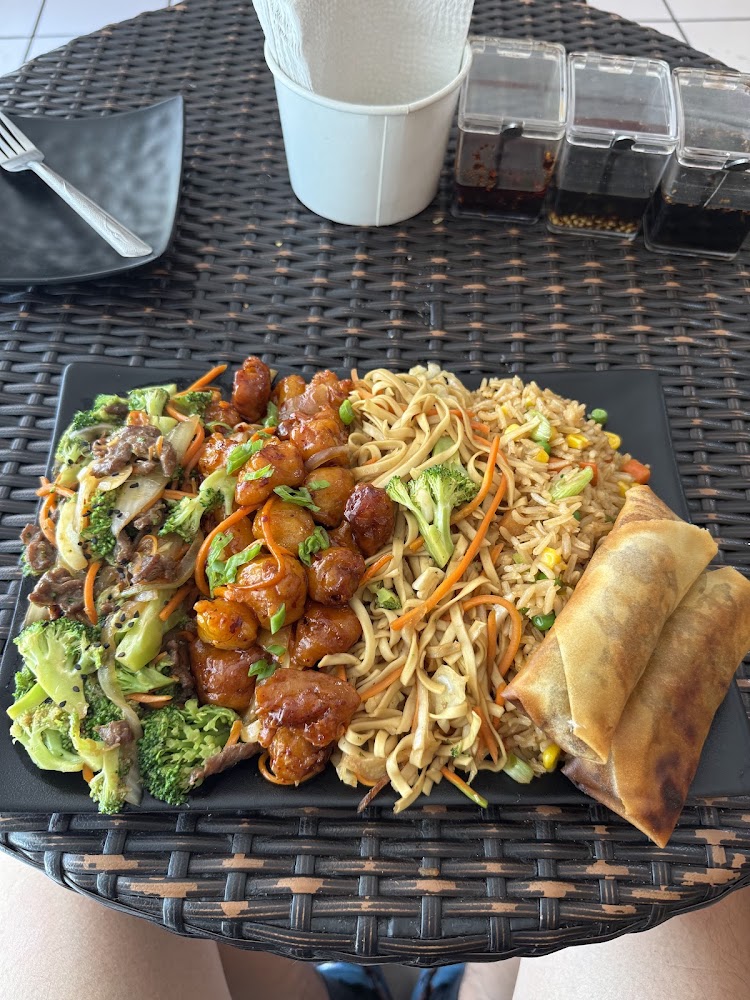 Cai Asian food