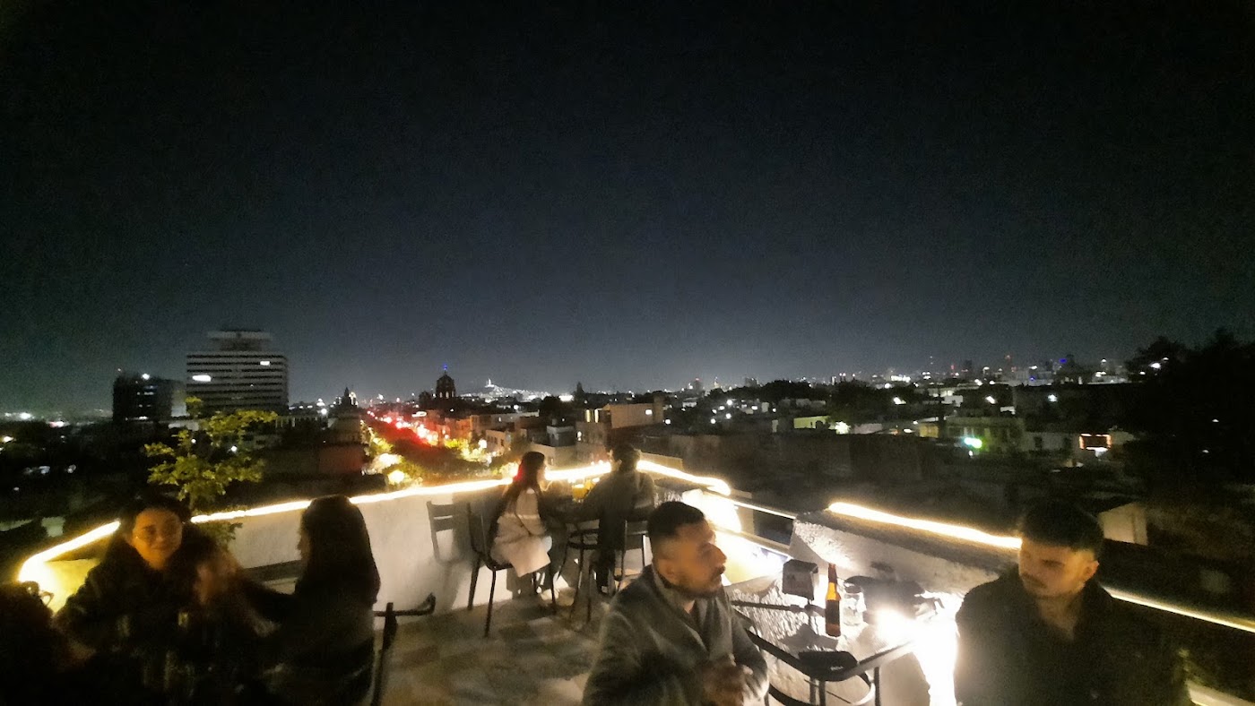 Sky Bar 360°