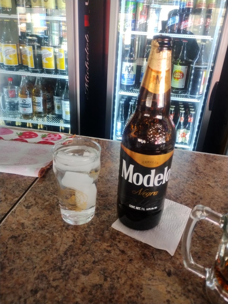 LA CUEVA DEL ROCK, Snack and Beer.