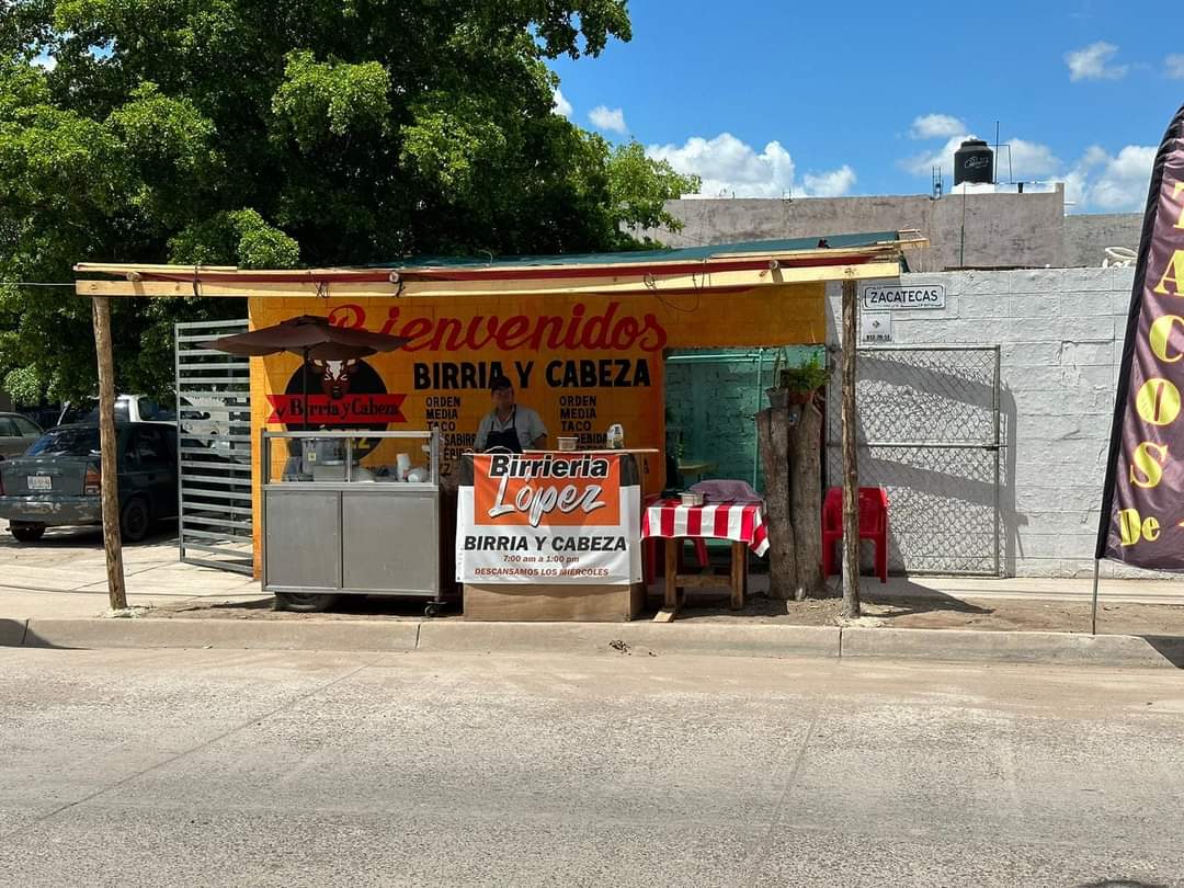 Birrieria y Cabeza "LOPEZ"