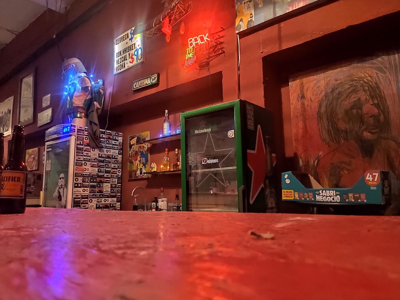 Delorean Bar