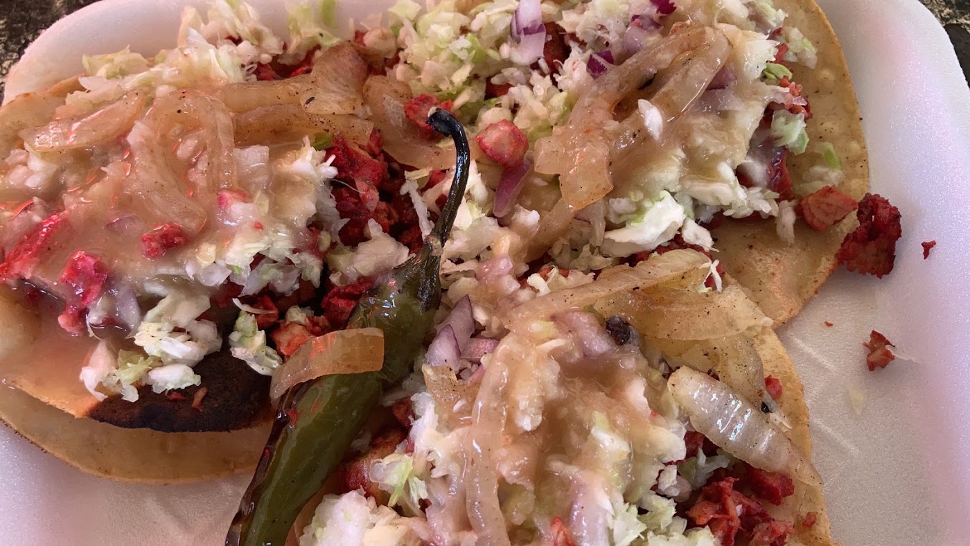 Tacos de adobada belisario