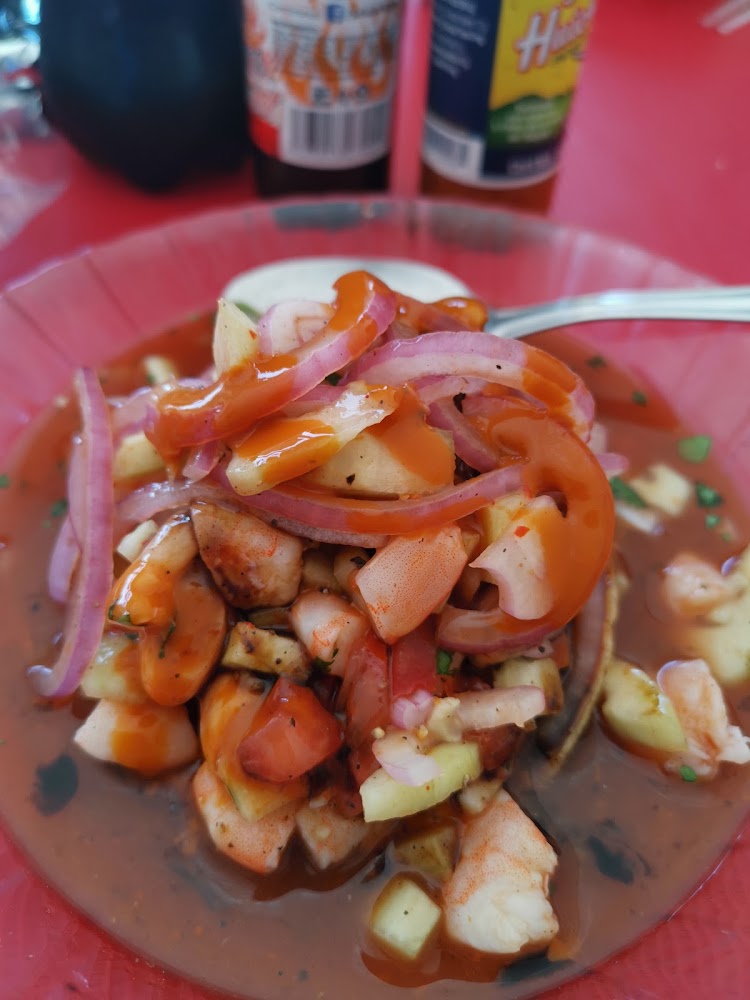 Clamatos y Mariscos Sofer