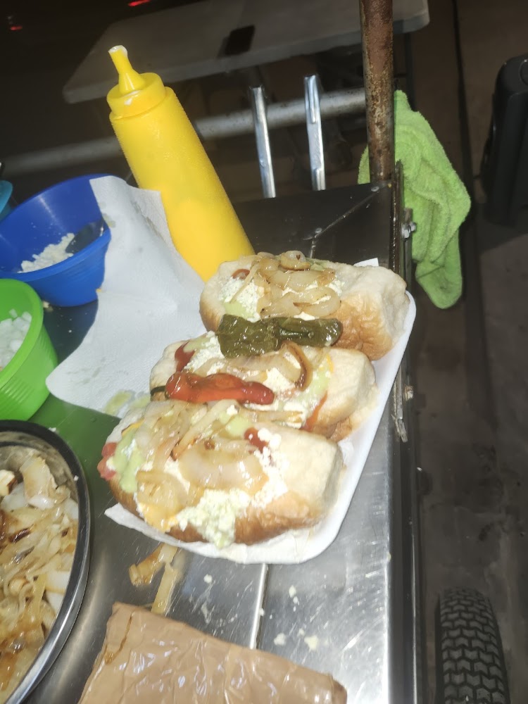 Hot dogs el venado