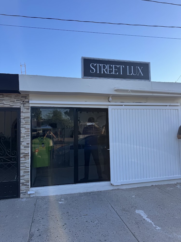 StreetLux Boutique
