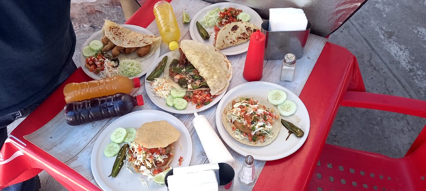 Tacos Los Cabezones