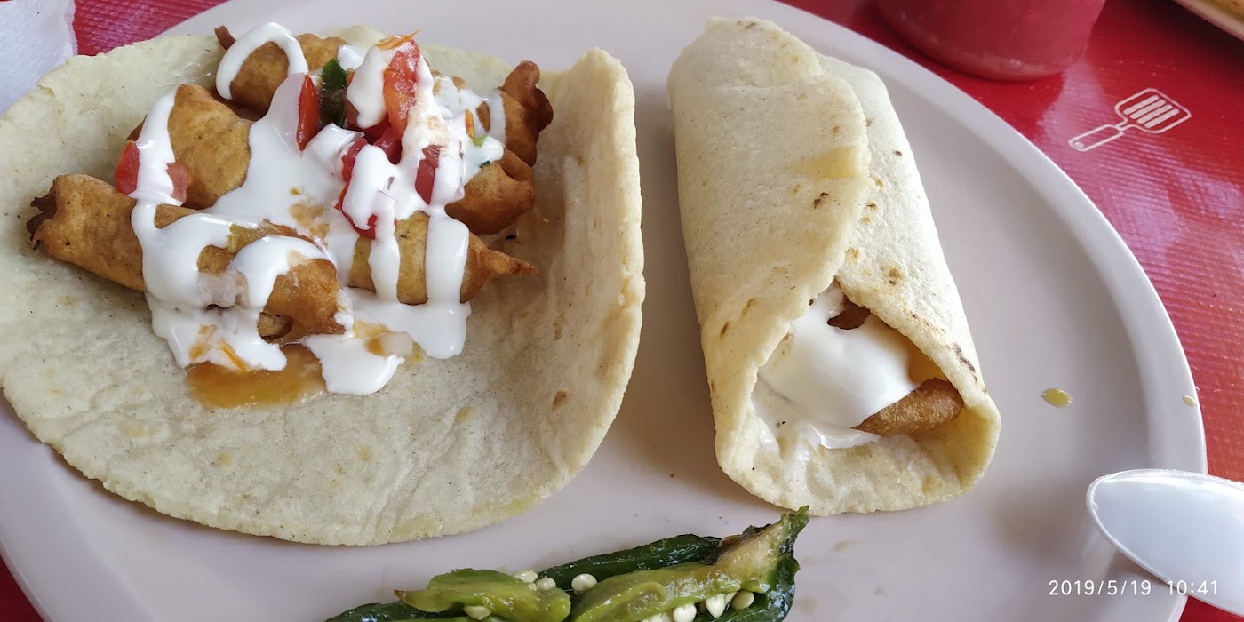 Tacos Los Cabezones