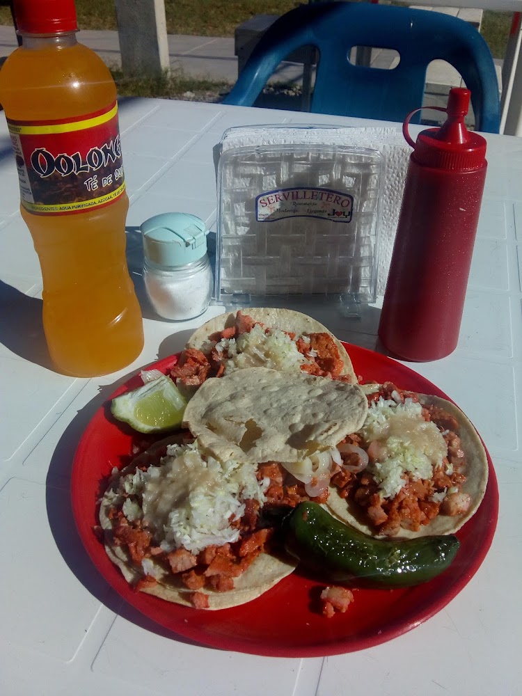Tacos de Adobada "Santi"