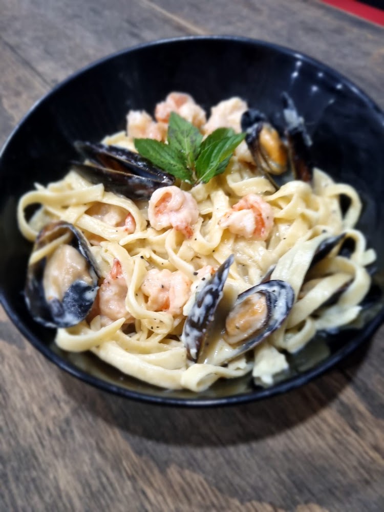 Pasta & Burgers Rakebela