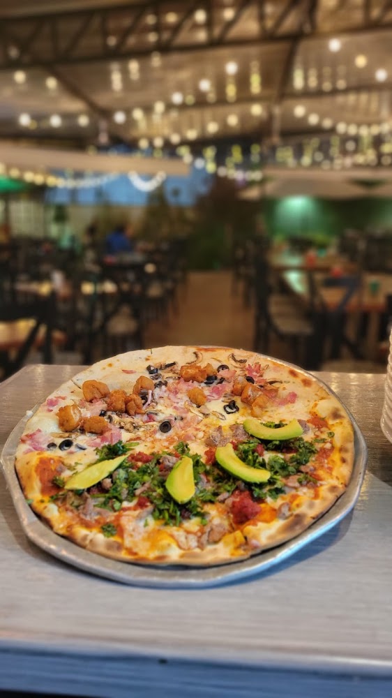 Pizza a la leña El Cantón Garden