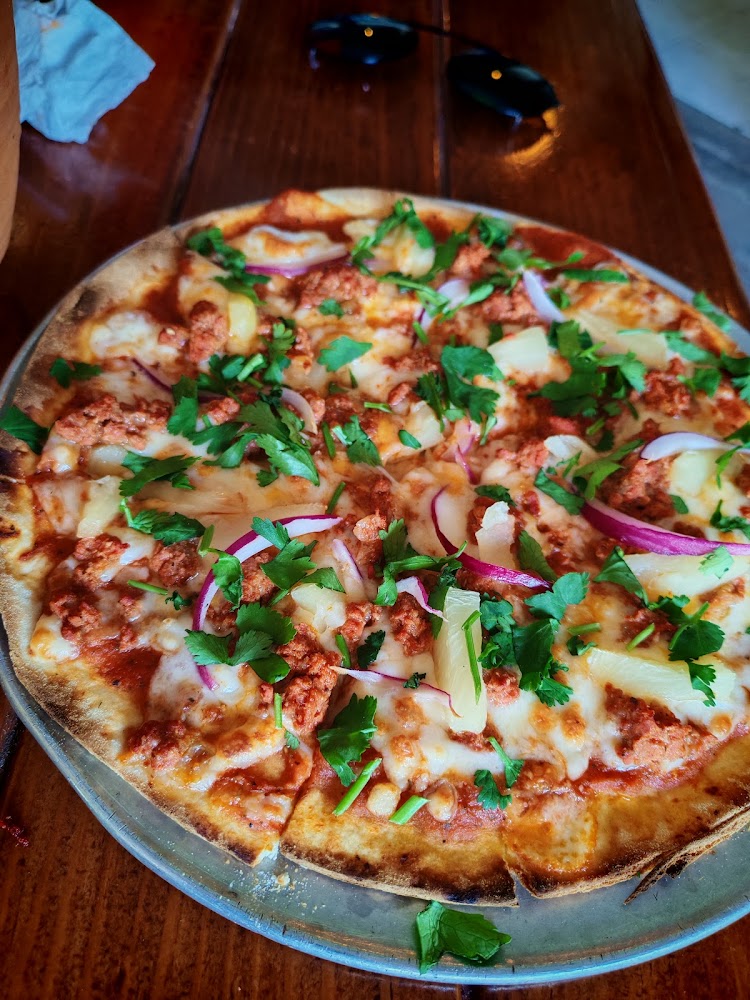 Pizza a la leña El Cantón Garden