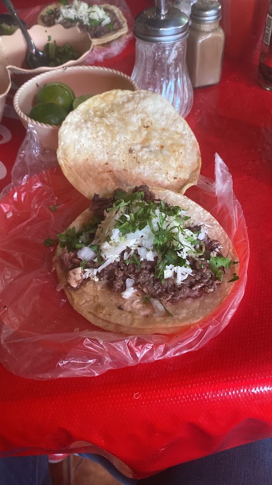 Tacos de Cabeza Mila