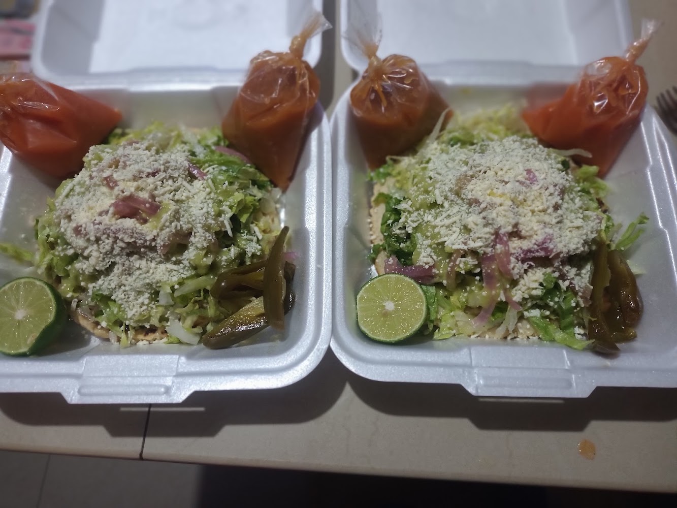 Sopes y tortas "doña Lupita"