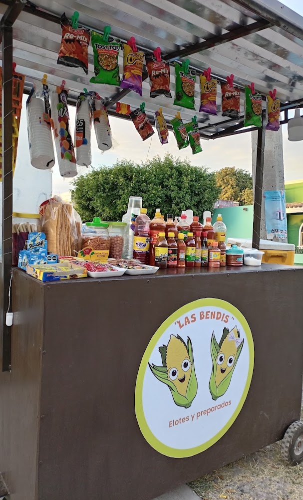 Elotes y antojitos "las bendis"