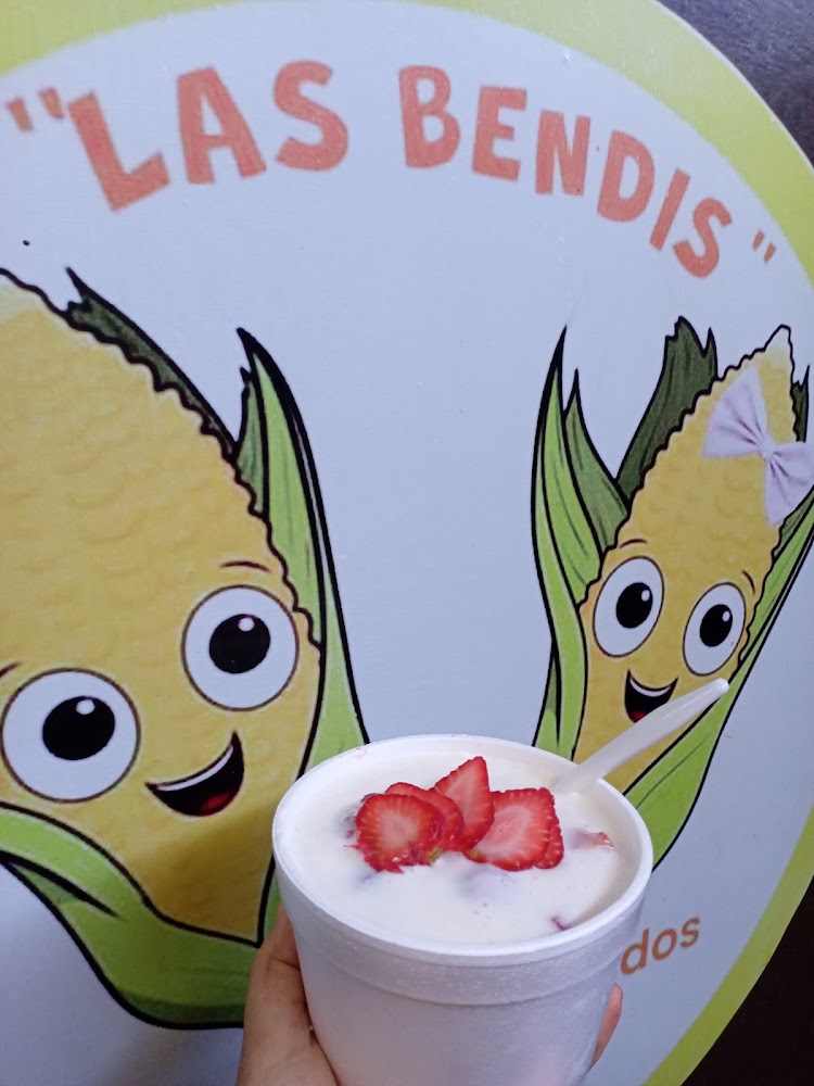 Elotes y antojitos "las bendis"