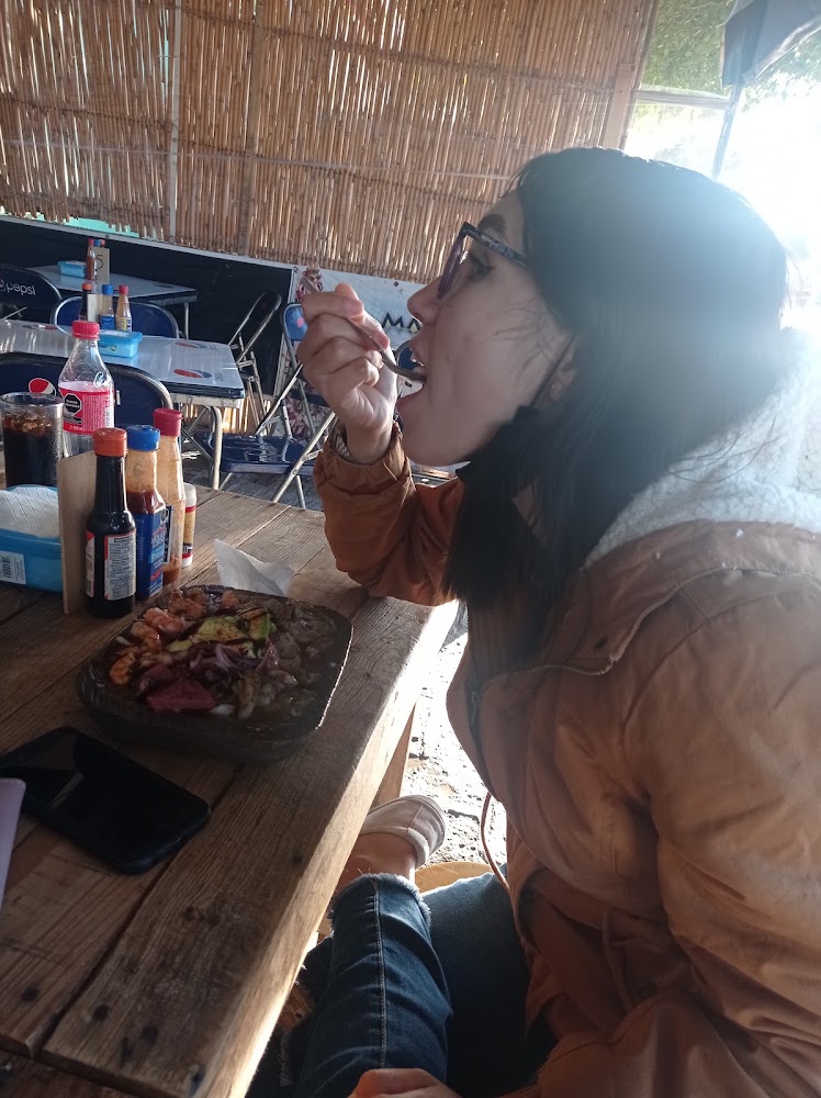 Mariscos Los Metates