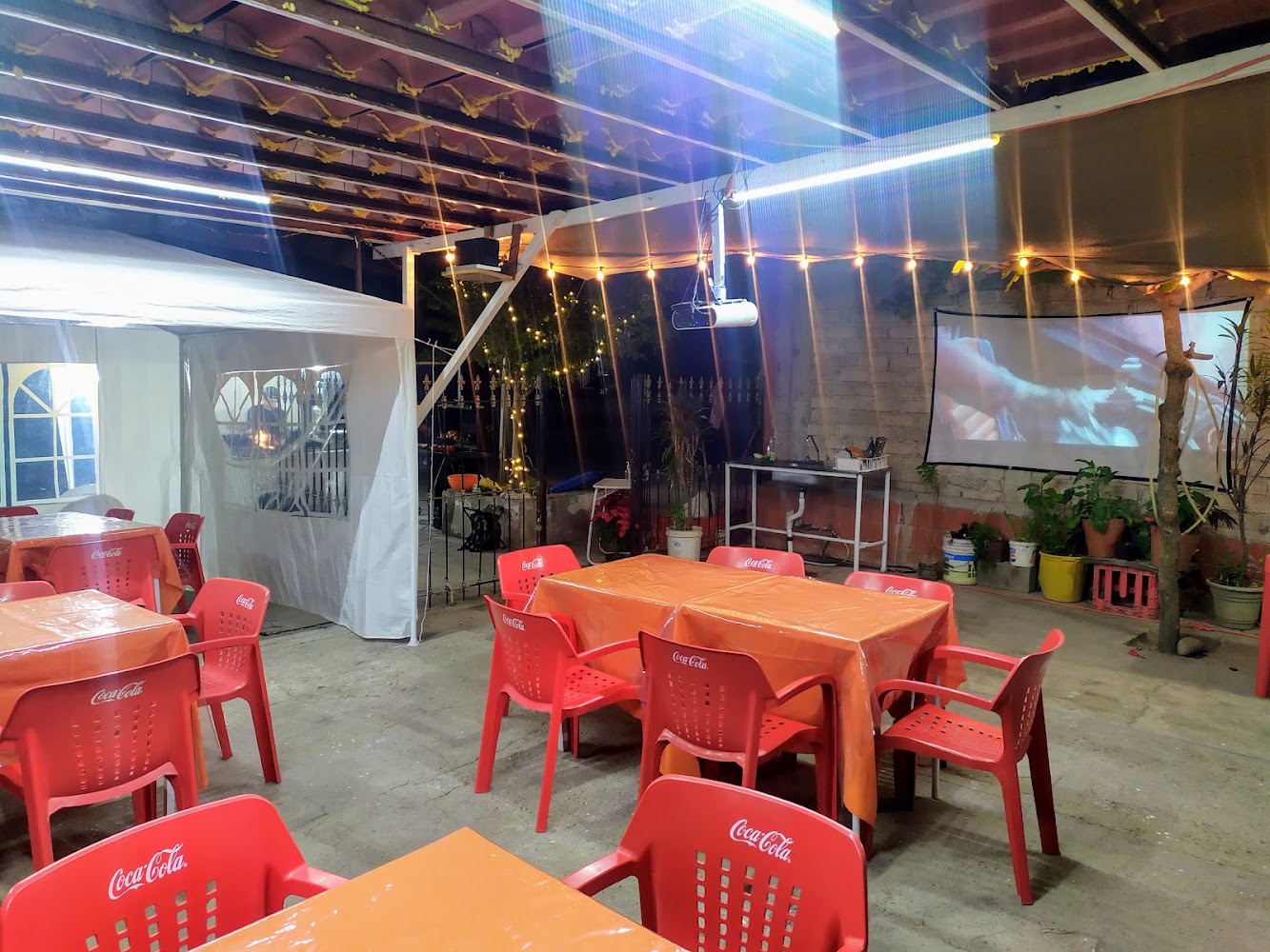 Chilos Tacos & Grill