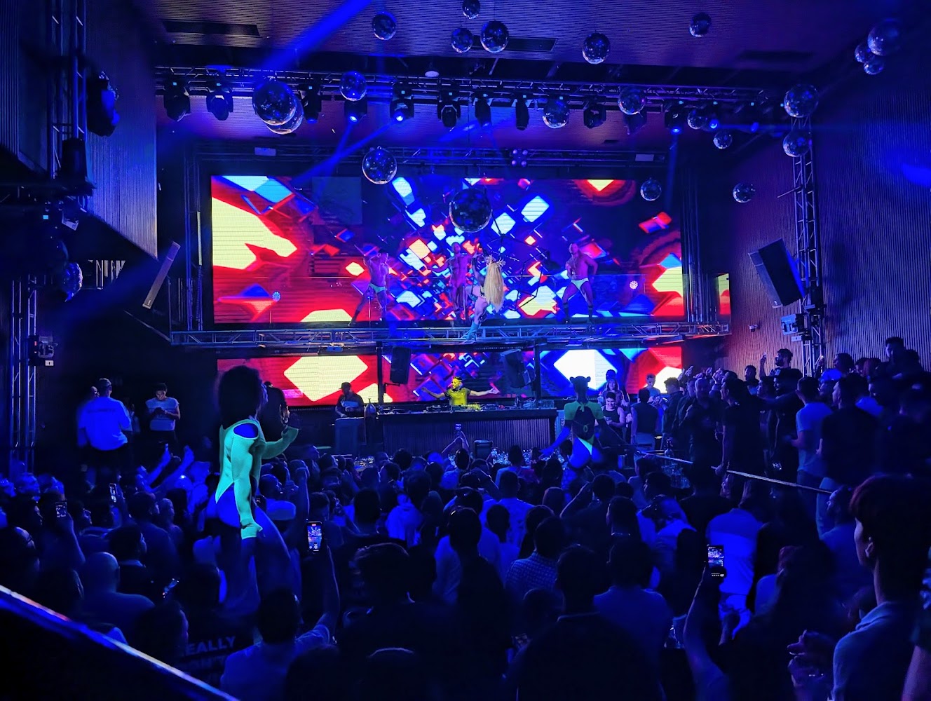 Babel Club